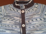 pletený svetřík pro vnoučka