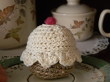 Háčkovaný muffin - cupcake