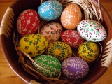 Velikonoční vajíčka malovaná voskem